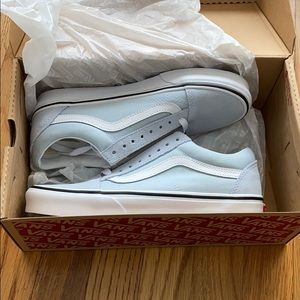 VANS Old Skool Baby Blue/White size 8 women’s